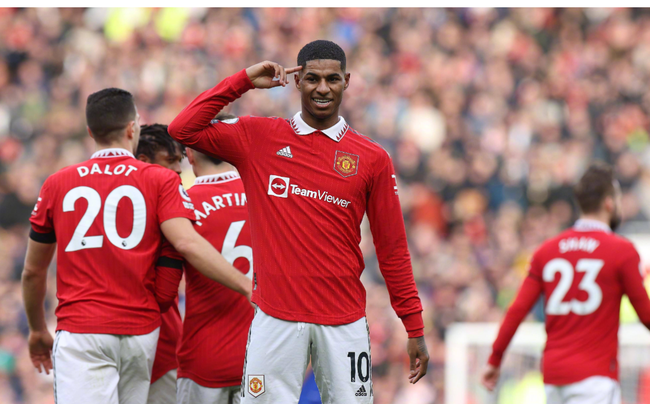 己在足球界 己在足球界